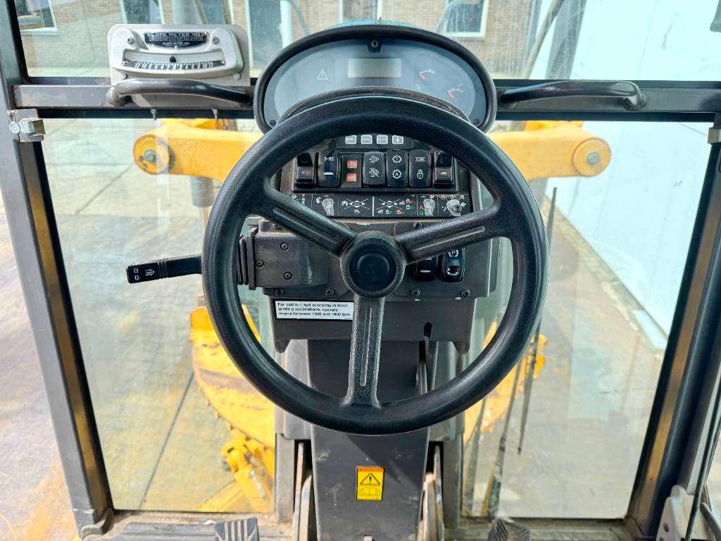 Volvo G946B AWD 6x6 - EPA Certified / 4.27m Blade / Came Photo 8