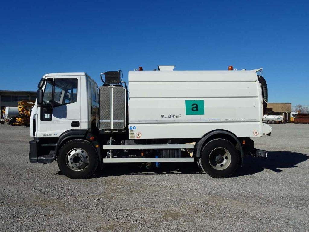 Iveco EUROCARGO  120E22 Photo 4
