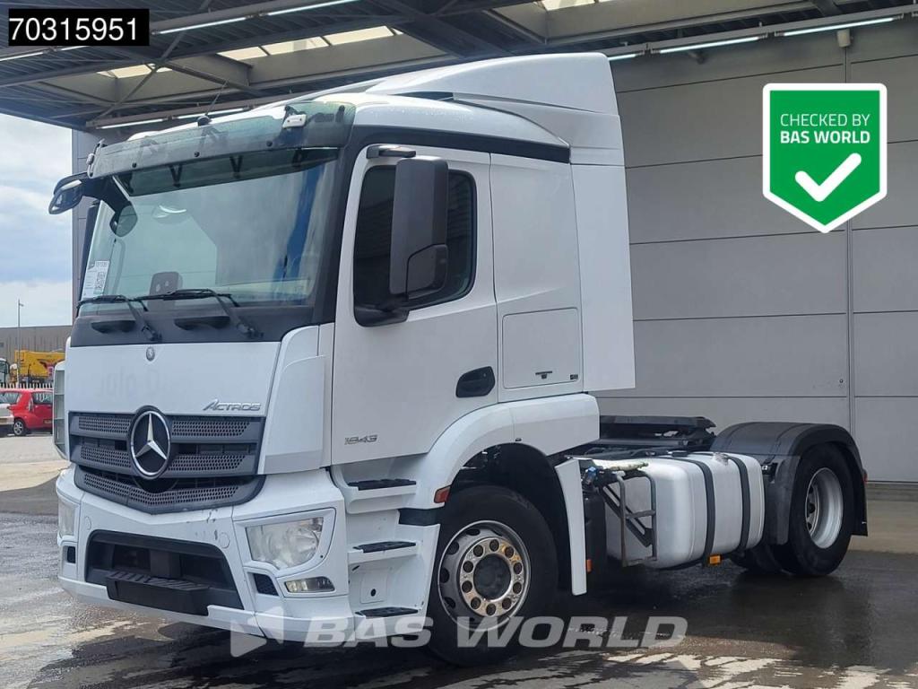 Mercedes-Benz Actros 1843 4X2 ClassicSpace Retarder Photo 1