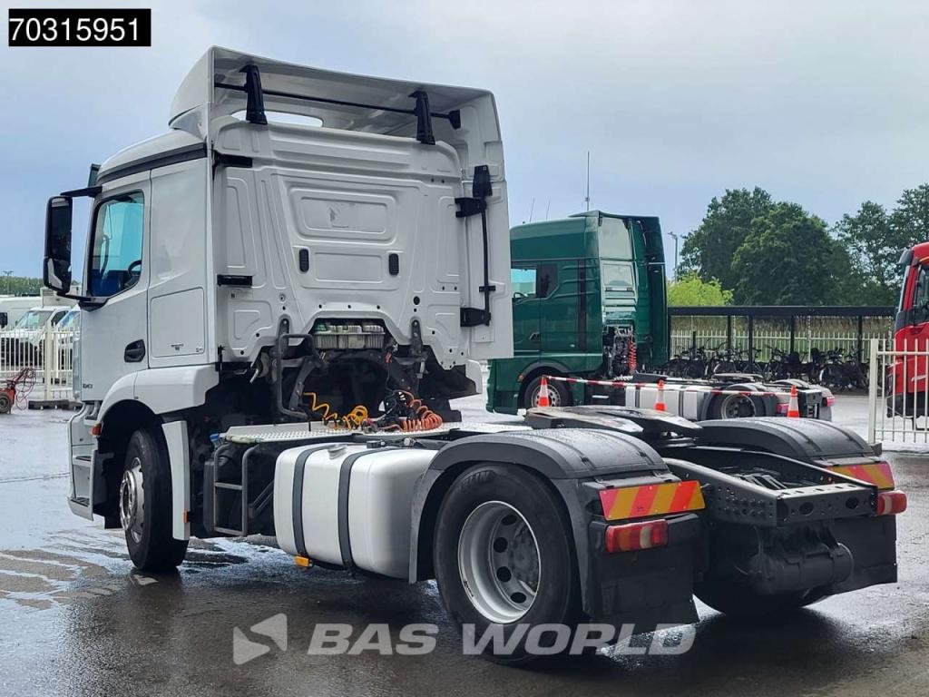 Mercedes-Benz Actros 1843 4X2 ClassicSpace Retarder Photo 29