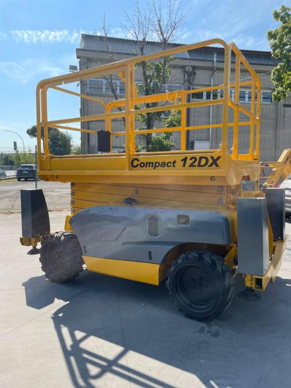 Haulotte Compact 12DX Photo 10