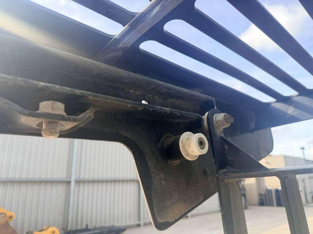 Caterpillar 313E / 320E / 320F / 323E / 325F / 329E/ 330F / 3 Photo 9
