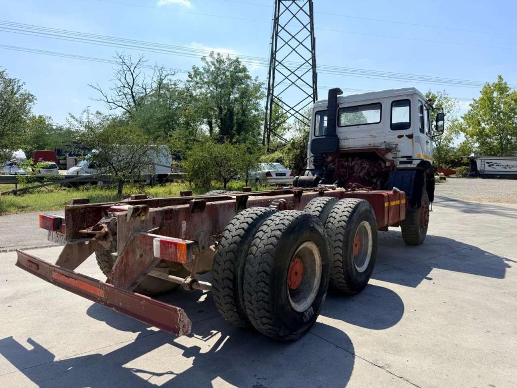 Fiat Iveco 330 35 Photo 3