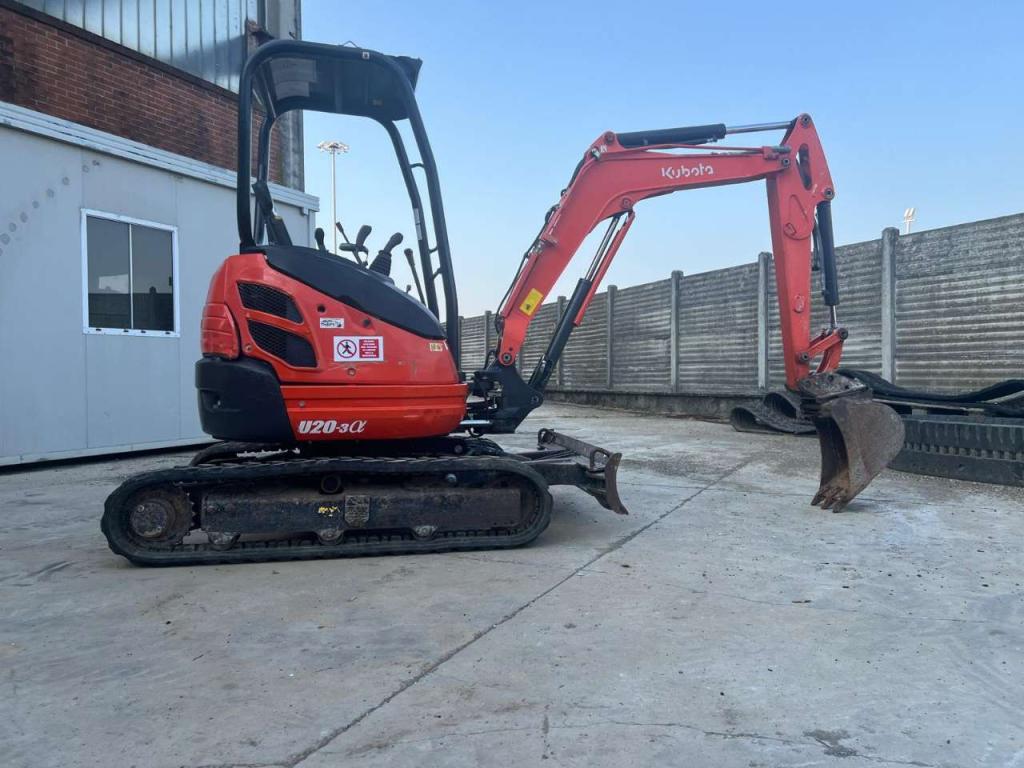 Kubota U20-3 alpha Photo 6