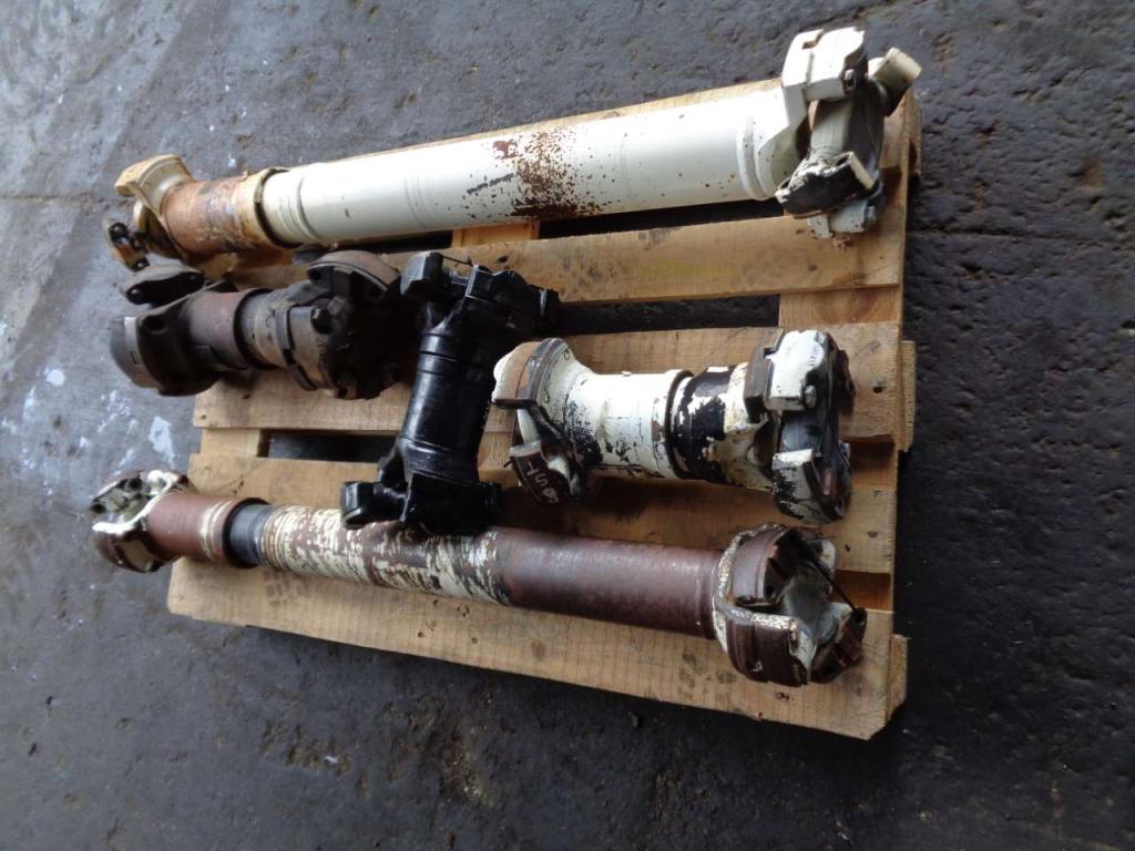 Propeller shaft for Caterpillar 740 B Photo 1