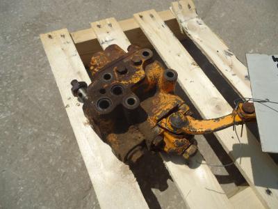 Gearshift for Fiat Allis FL4C- D- L , CODICE 4965470 sold by OLM 90 Srl