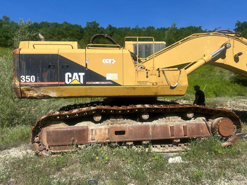 Caterpillar 350 L Photo 1