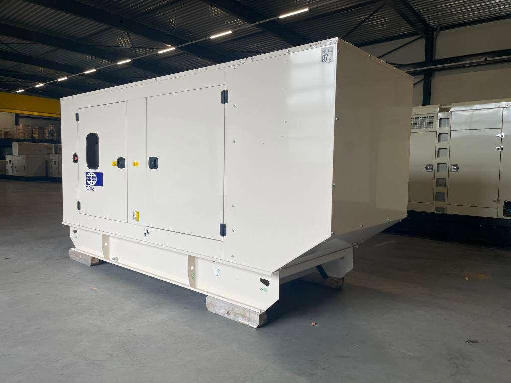 FG Wilson P300-5 - 300 kVA Genset - DPX-16015 Photo 5