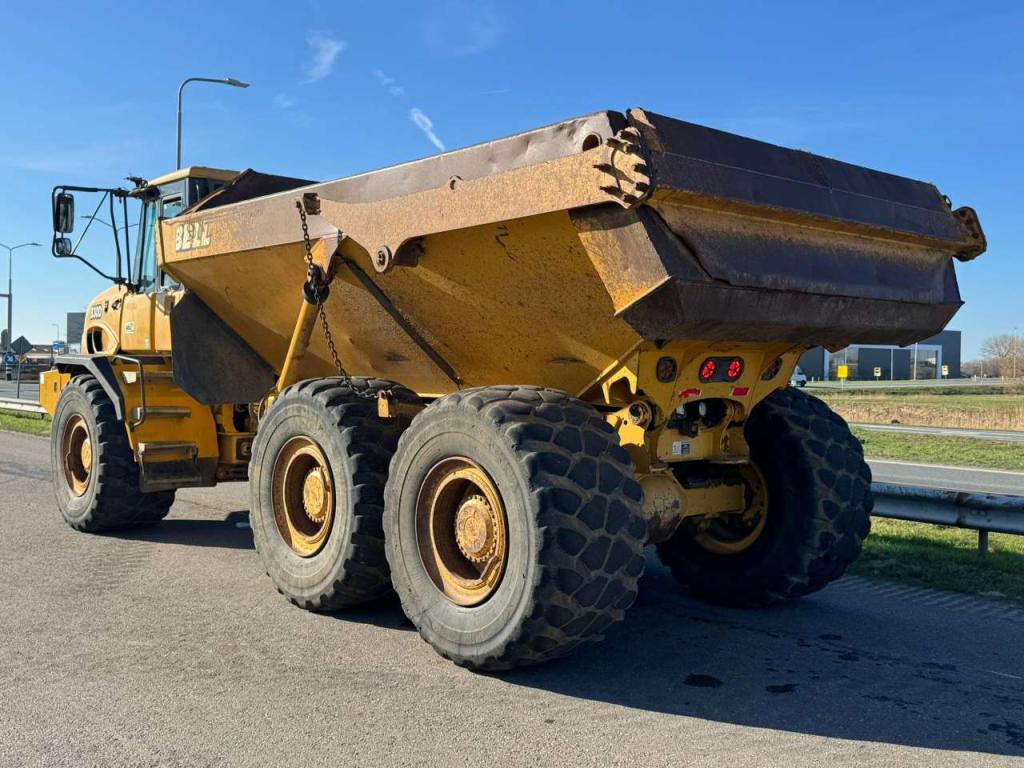 Bell B30D Photo 3