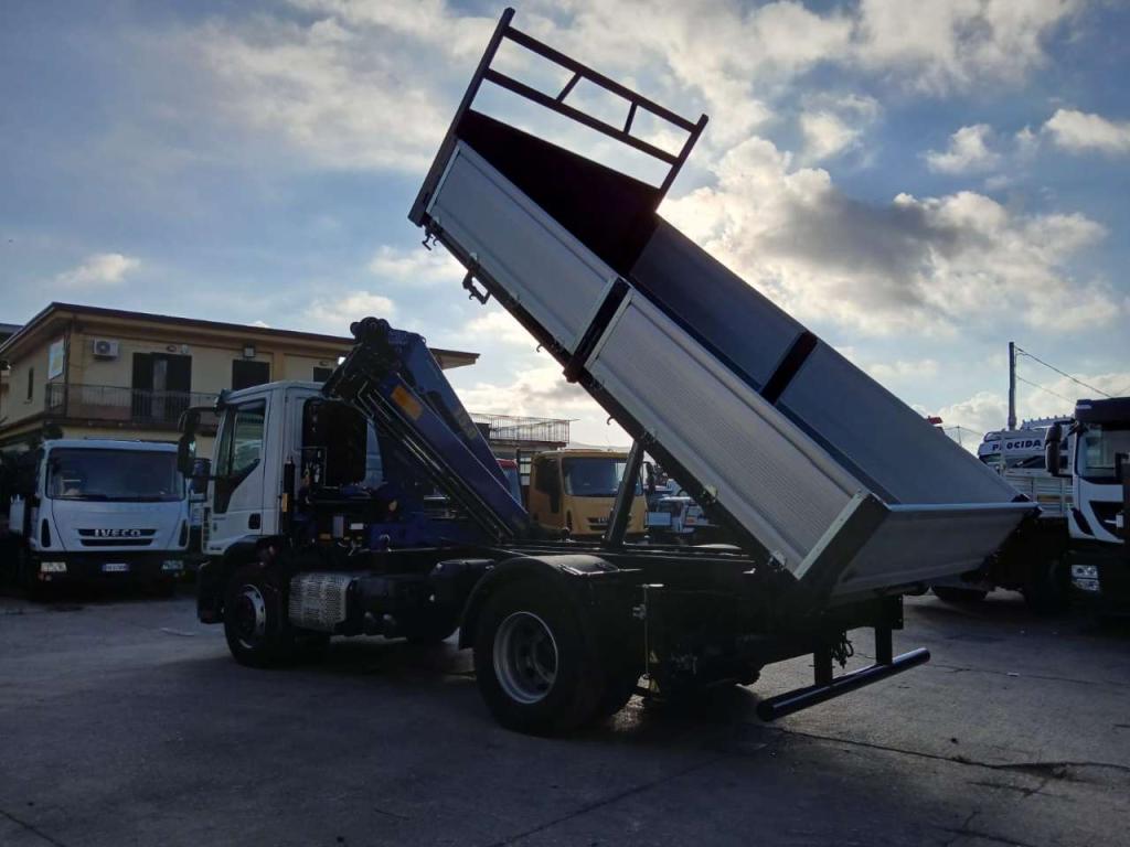 Iveco EUROCARGO 180-320L Photo 10