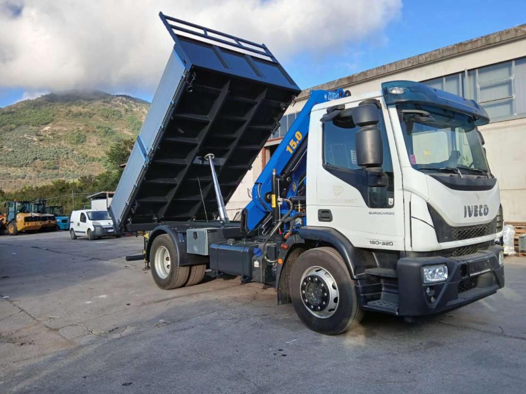 Iveco EUROCARGO 180-320L Photo 18