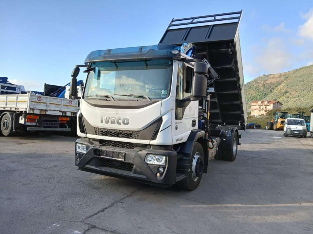 Iveco EUROCARGO 180-320L Photo 21