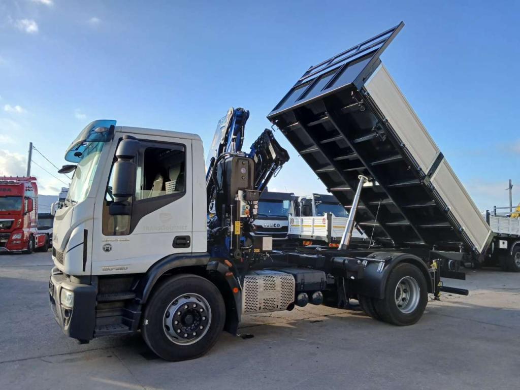 Iveco EUROCARGO 180-320L Photo 22