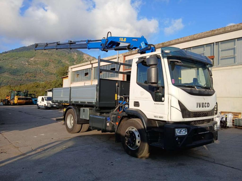 Iveco EUROCARGO 180-320L Photo 27