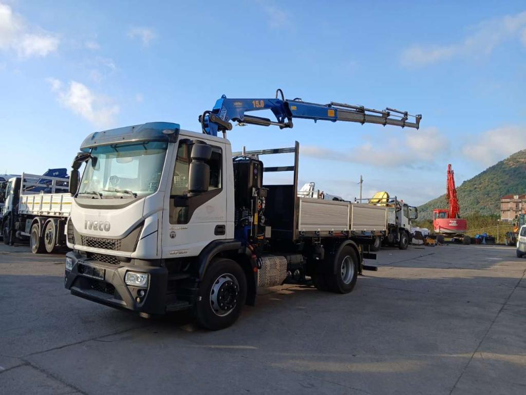 Iveco EUROCARGO 180-320L Photo 30