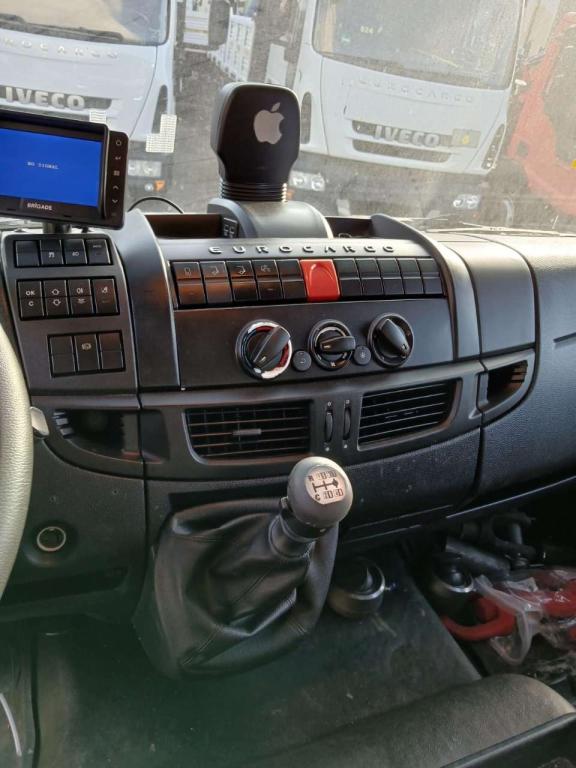 Iveco EUROCARGO 180-320L Photo 4