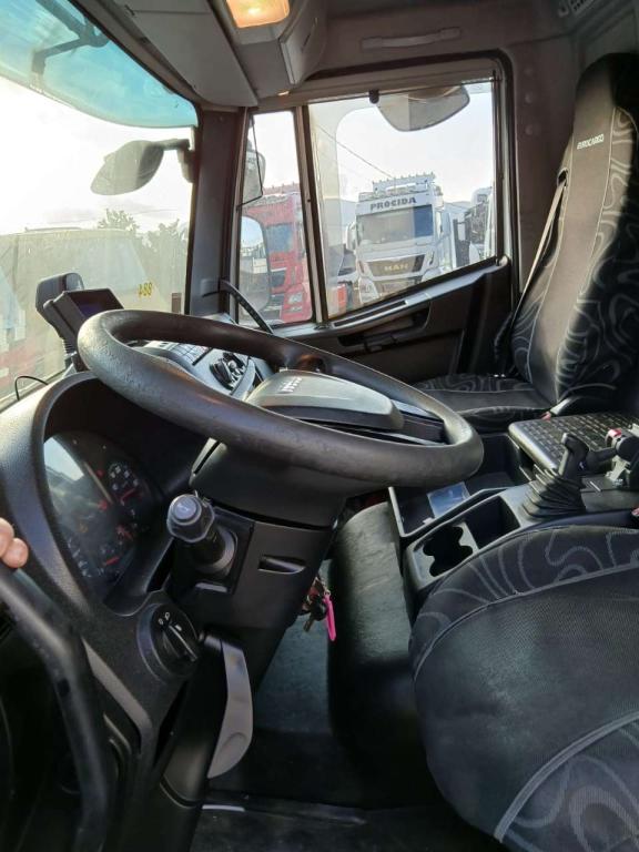 Iveco EUROCARGO 180-320L Photo 7