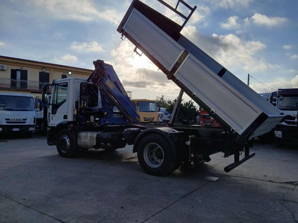 Iveco EUROCARGO 180-320L Photo 9