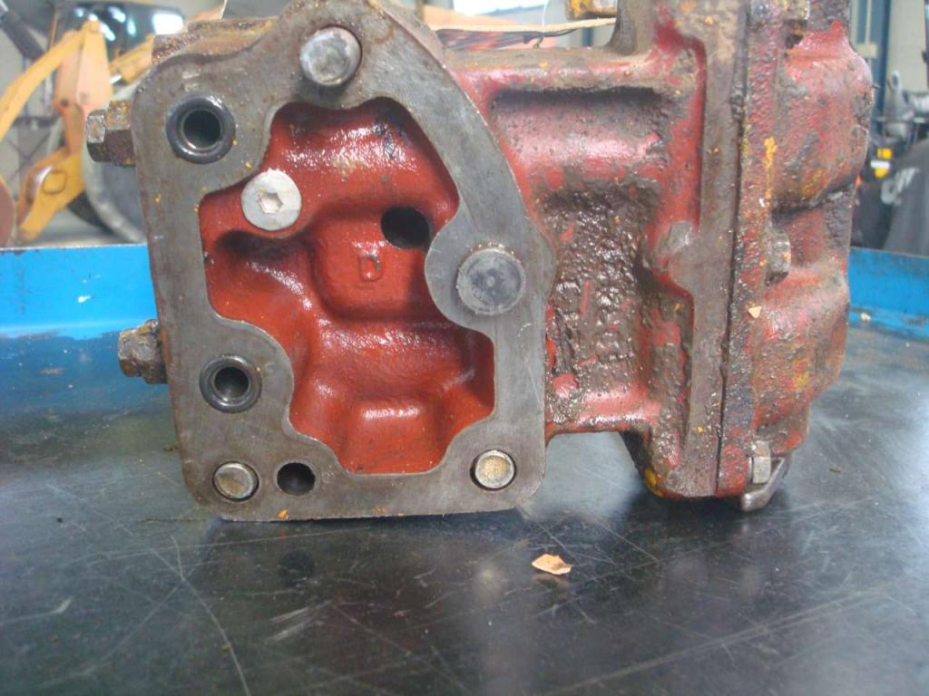 Steering clutch distributor for Fiat Allis AD 20 Photo 4