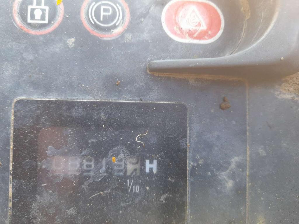 JCB JS 220 Photo 10