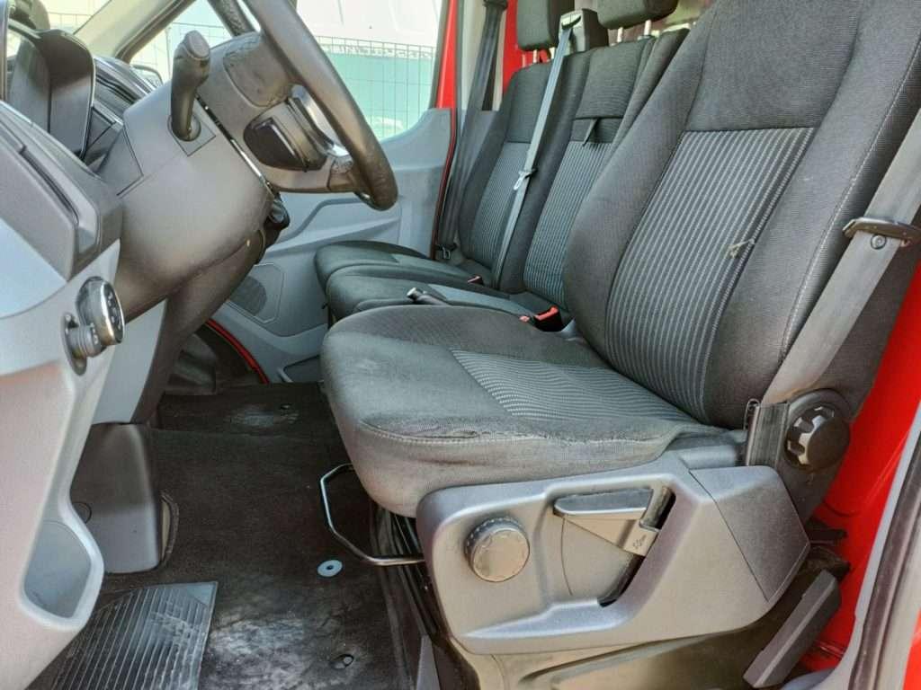 Ford Transit Photo 10