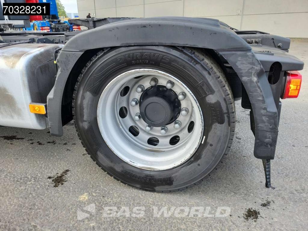 Volvo FH 460 4X2 XL Mega 2x Tanks Navi ACC Photo 19