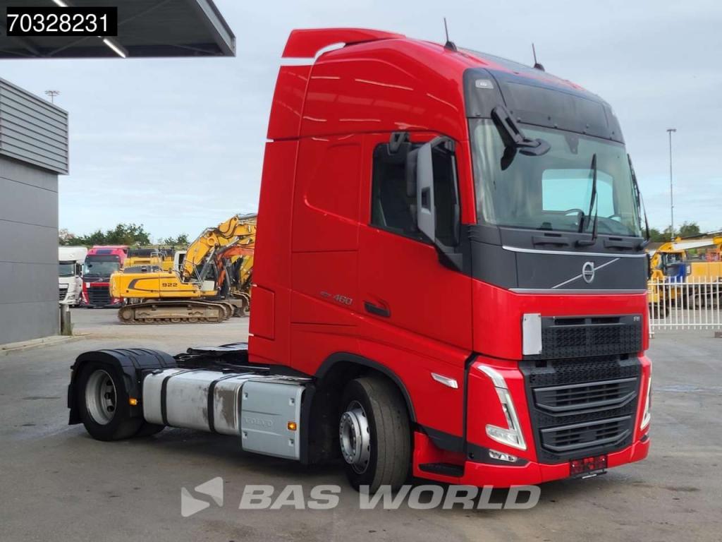 Volvo FH 460 4X2 XL Mega 2x Tanks Navi ACC Photo 9