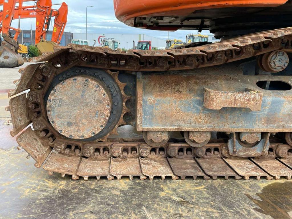 Doosan DX235LCR-5 Photo 16