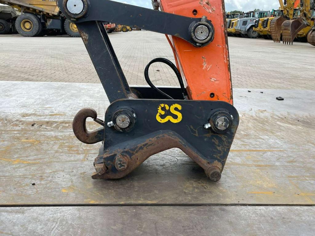 Doosan DX235LCR-5 Photo 9