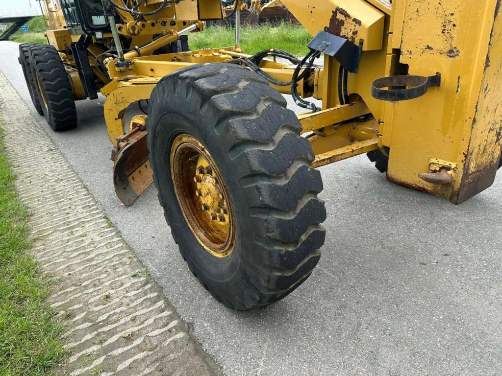 Caterpillar 120K Motor Grader Photo 11