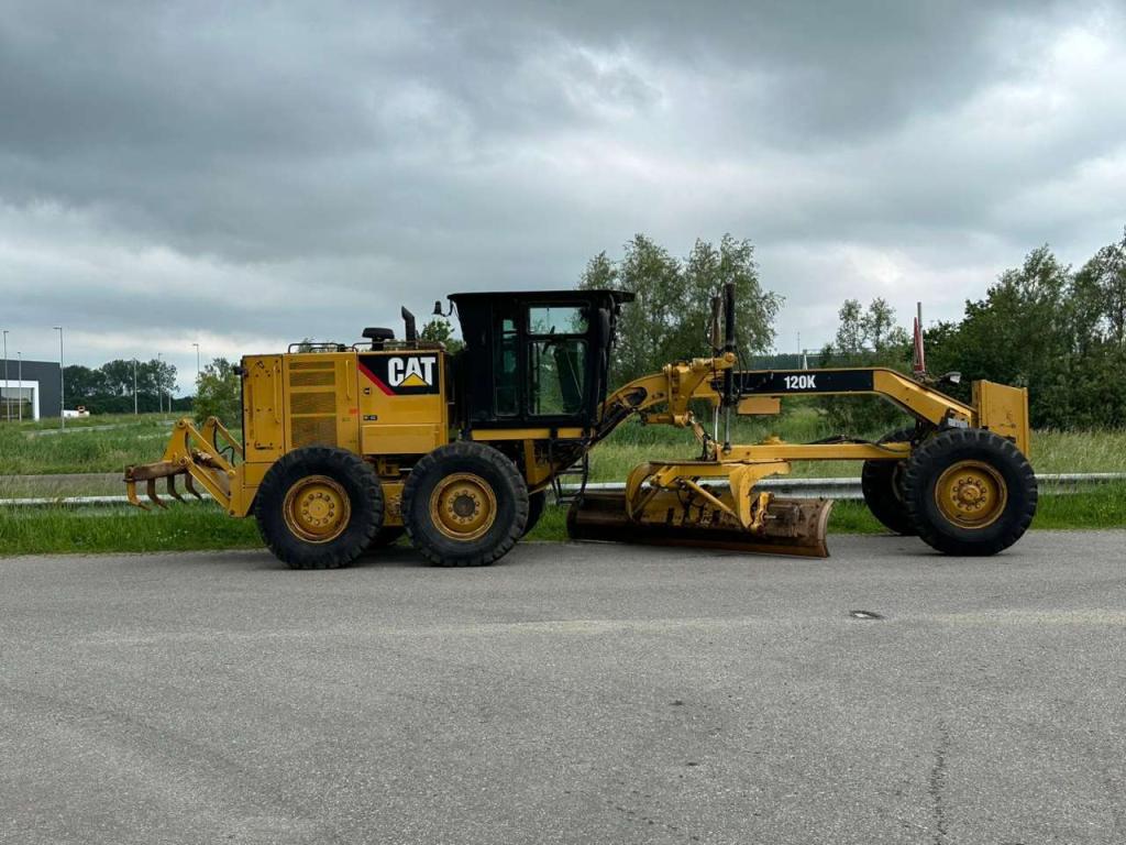 Caterpillar 120K Motor Grader Photo 5