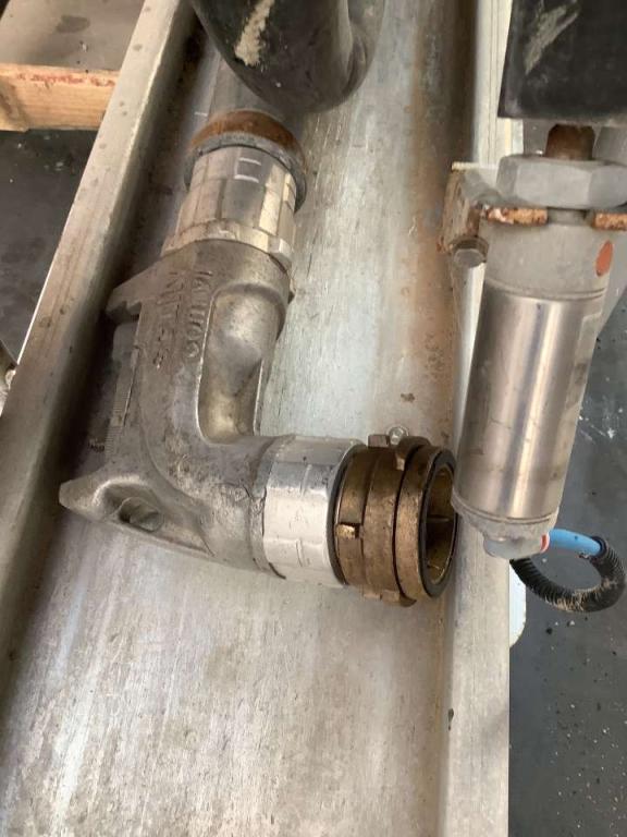 Fuel pump Photo 4