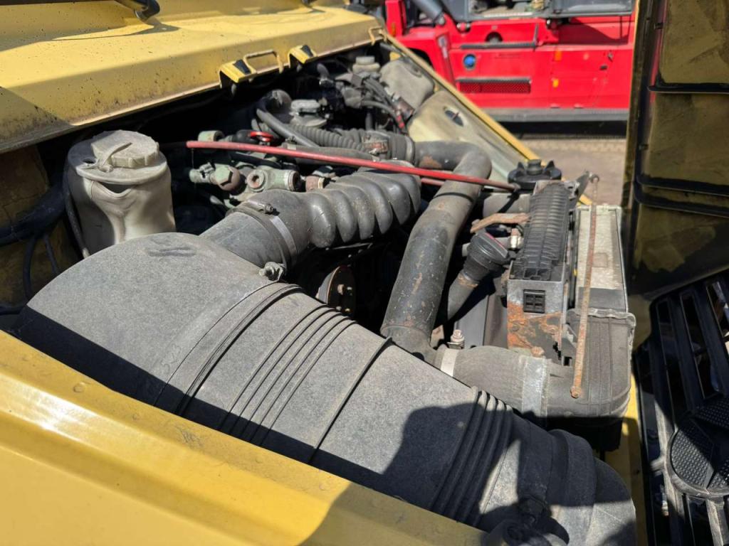 Mercedes-Benz Unimog U140 Photo 29
