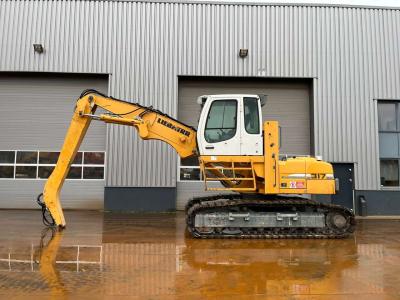 Liebherr R317 Litronic Material Handler sold by Big Machinery