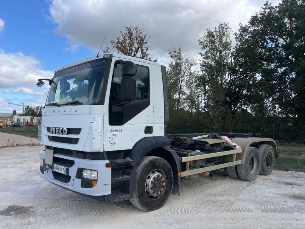 Iveco STRALIS 260S45 Photo 8