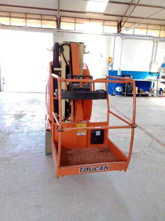 JLG toucan 10E Photo 6