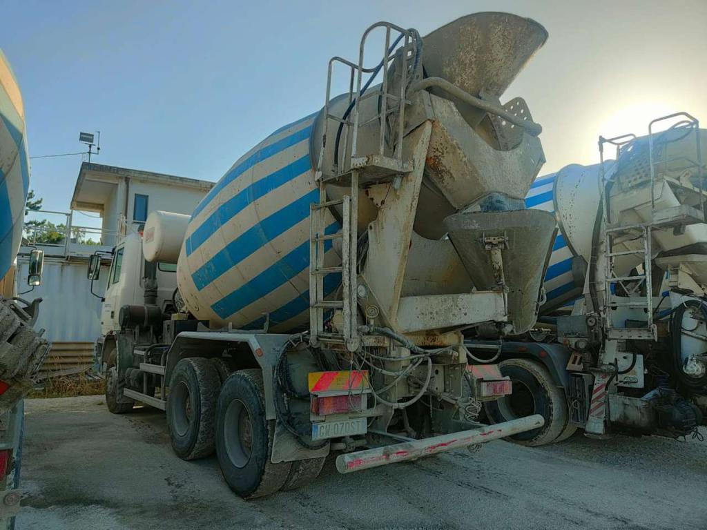 Astra HD7 64.40 BETONIERA 3 ASSI Photo 5