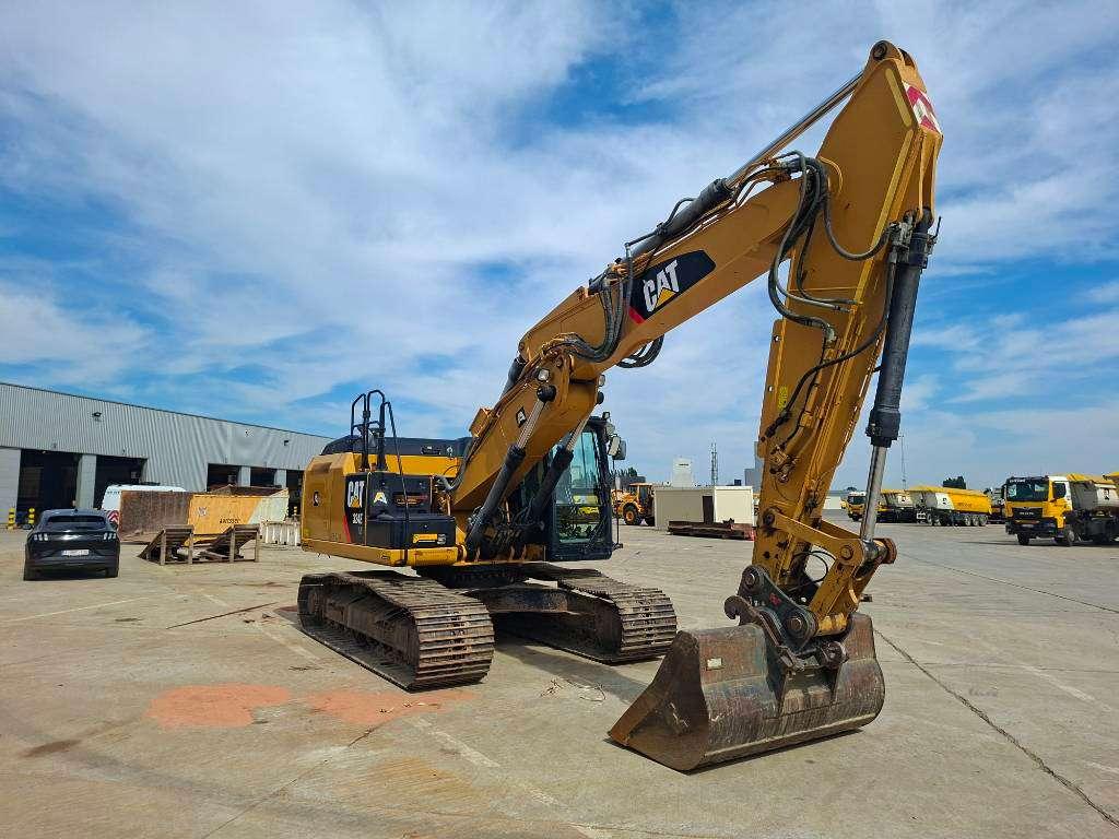 Caterpillar 324EL Photo 6