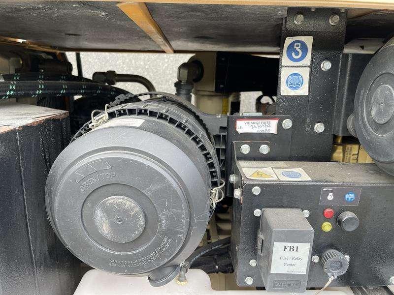 Doosan 7 / 73 Photo 11