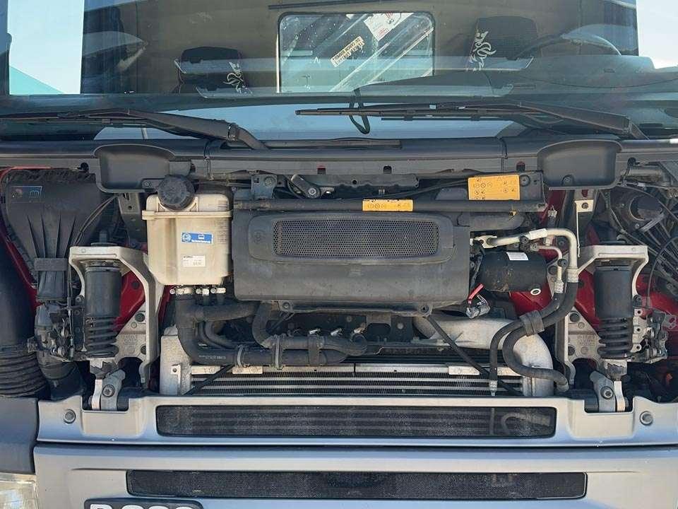 Scania P320 DB 6x2 Photo 9