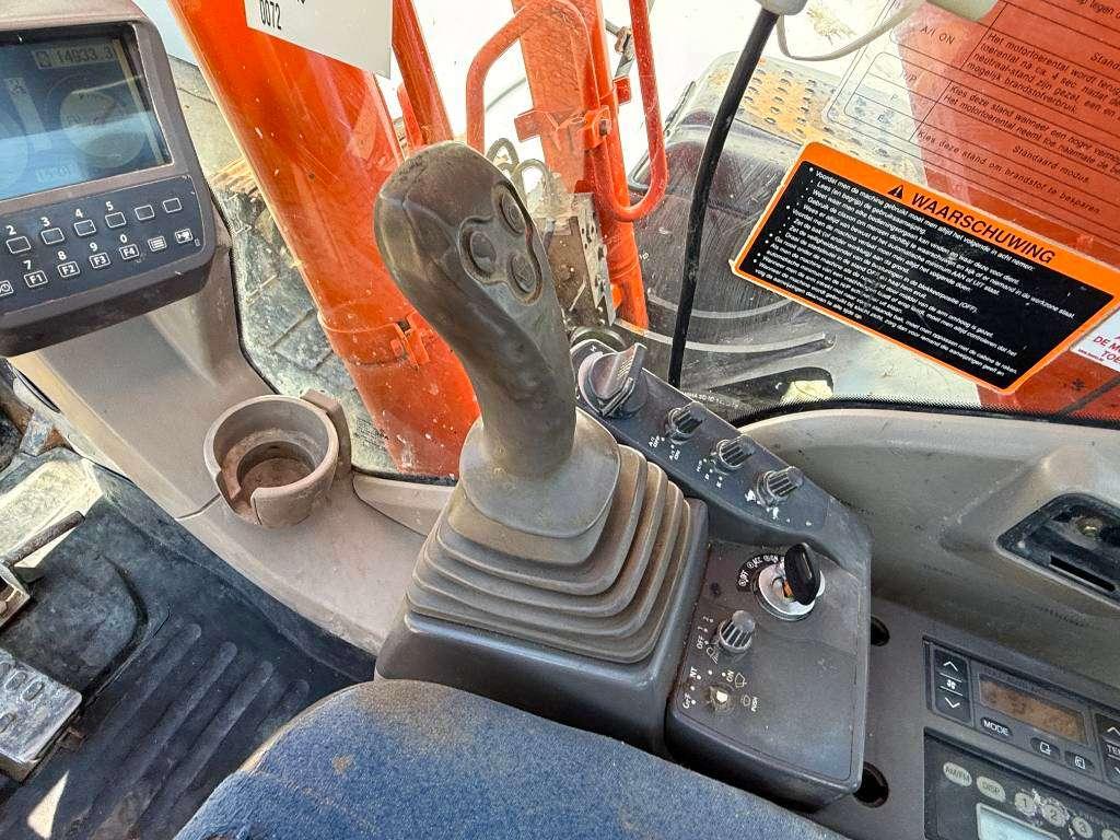 Hitachi ZX 210 LC-3 - Hammer Lines / Quick Coupler Photo 11