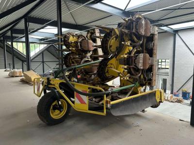 KEMPER 390 CORN HEADER | 12 ROW | FRONT WHEEL sold by JN Machines BV