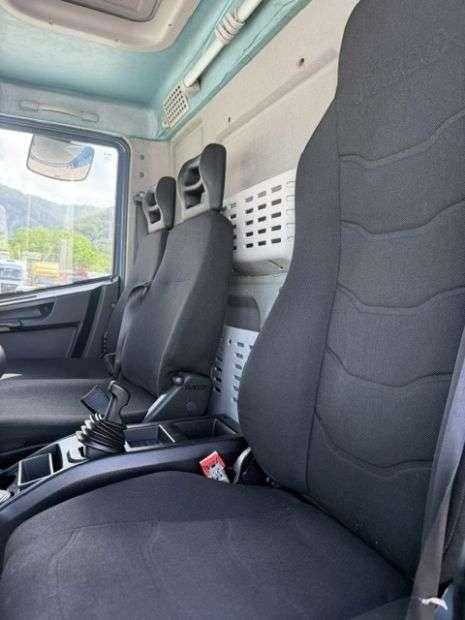 Iveco Eurocargo 120-220L Photo 5