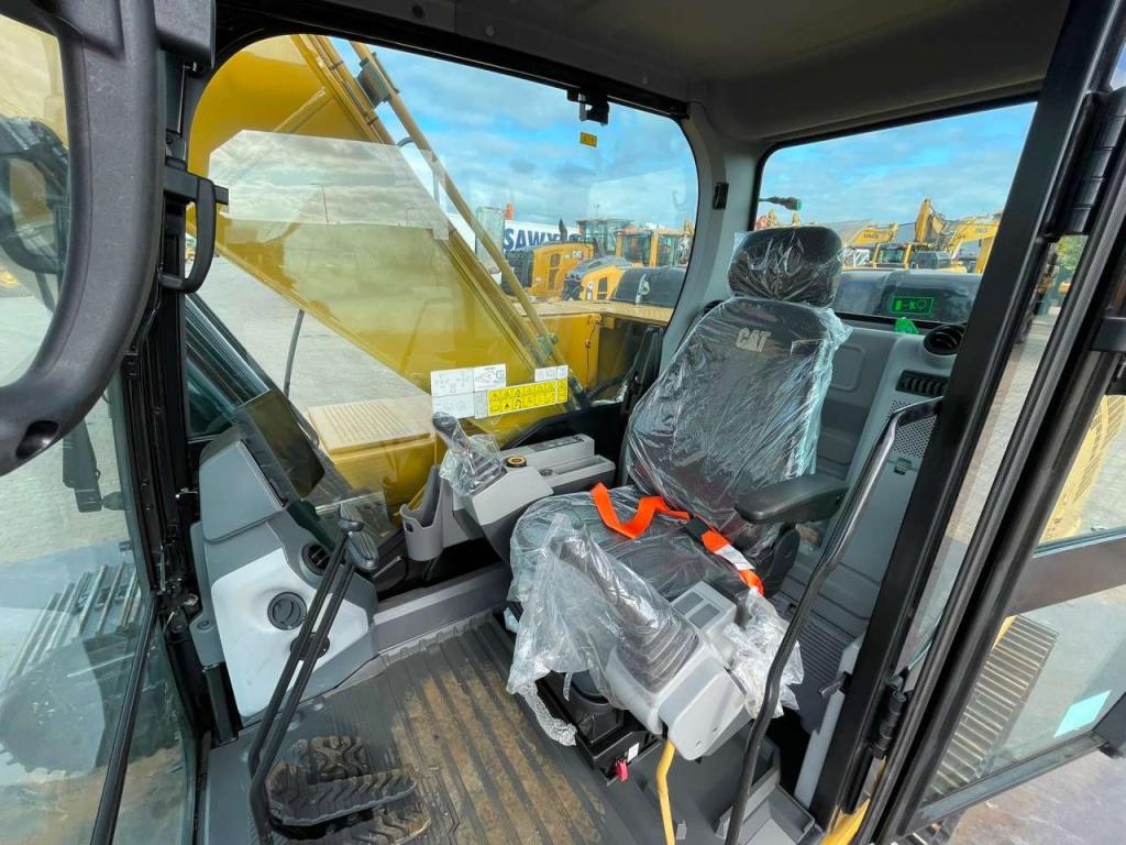 Caterpillar 323D3 Photo 21