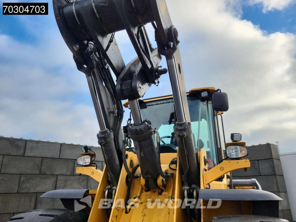 Volvo L110 H CDC - 3rd Function Photo 11