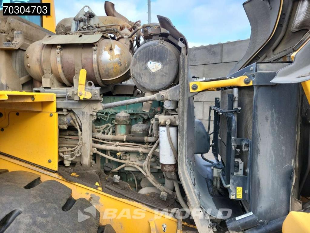 Volvo L110 H CDC - 3rd Function Photo 18