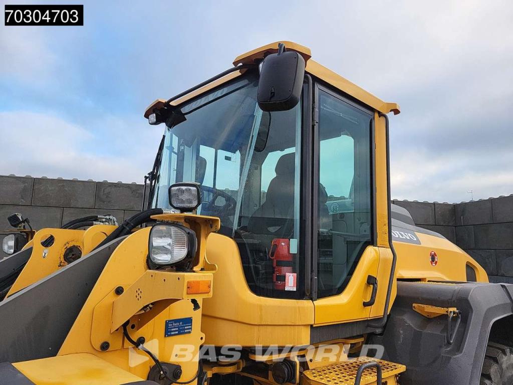 Volvo L110 H CDC - 3rd Function Photo 22