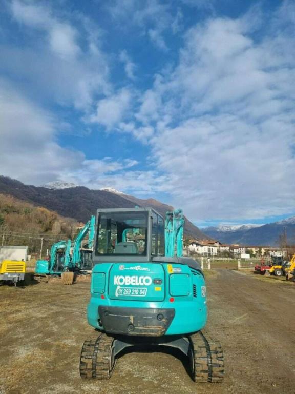Kobelco SK45SRX-6 Photo 3