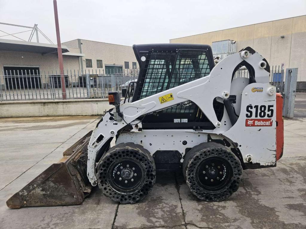 Bobcat S185 Photo 1