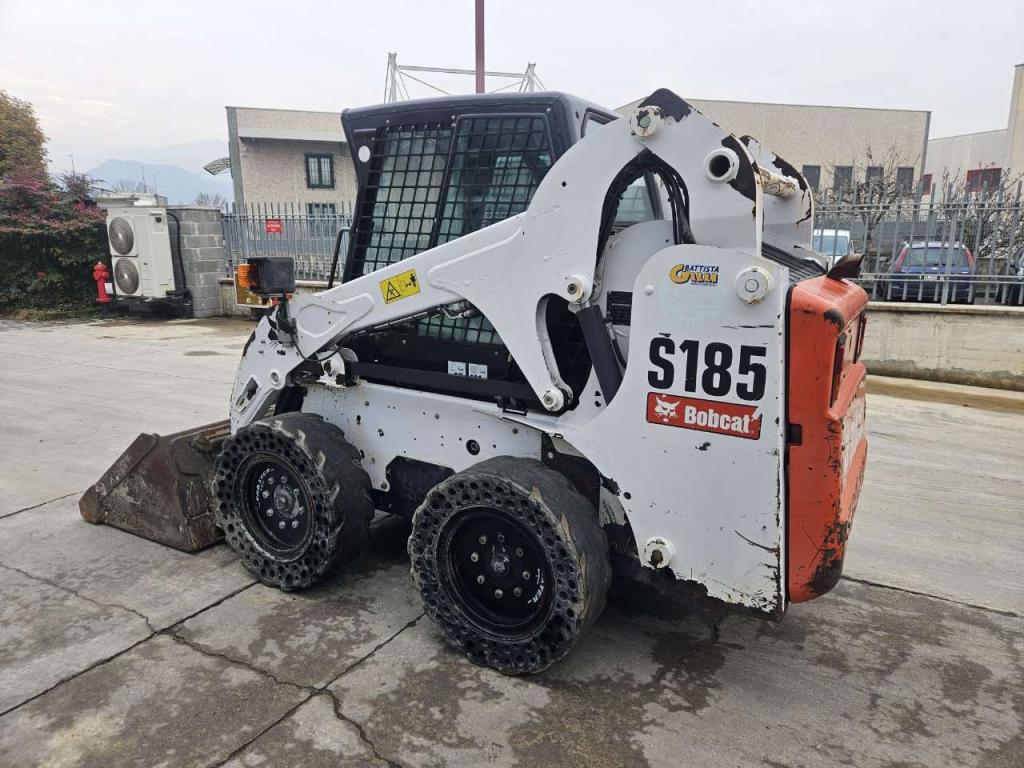 Bobcat S185 Photo 2